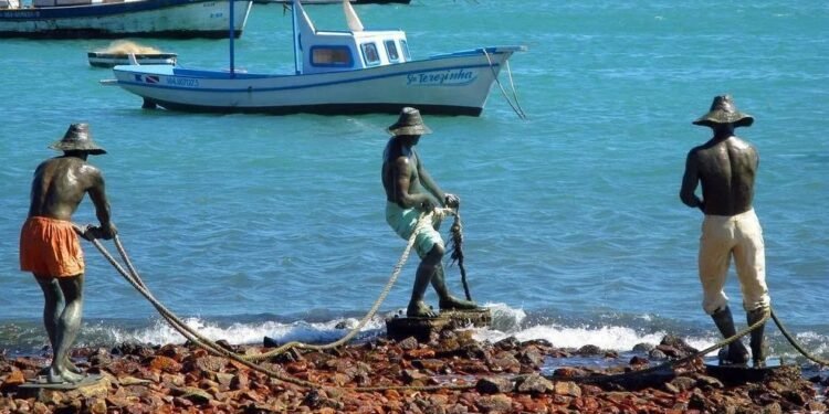 Festa dos Pescadores 2026 agita domingo (28) em Búzios; Samba Búzios é uma das atrações