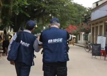 Inscrições abertas para IBGE; mais de 9 mil vagas e salários de até R$ 5,2 mil
