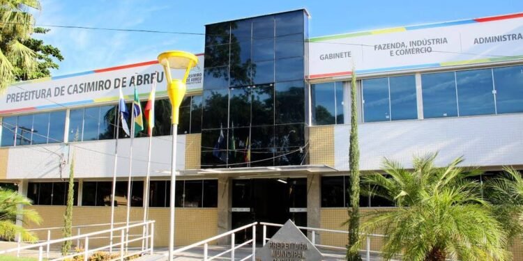 GAECO investiga fraude em contratos e lavagem de dinheiro em Casimiro de Abreu