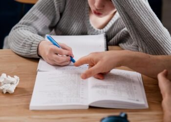 Crianças com dificuldades de aprendizagem sem laudo: um olhar pedagógico para além do diagnóstico