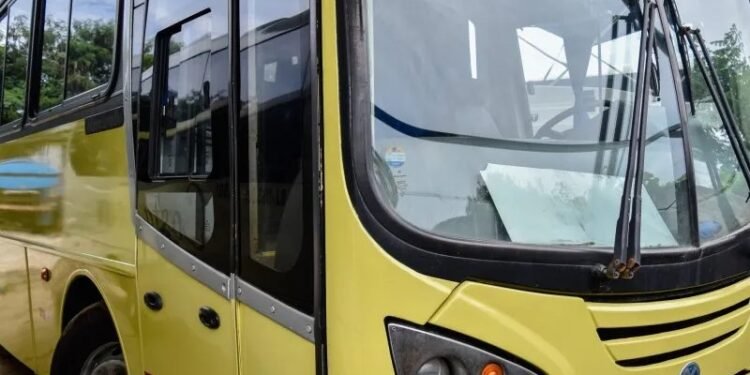 Último dia para inscrição no Programa Ônibus Universitário 2026 em Búzios