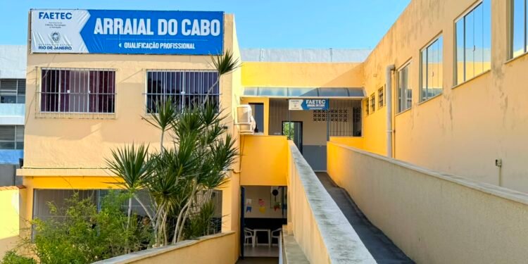 Arraial do Cabo abre inscrições para cursos gratuitos de qualificação profissional pela FAETEC