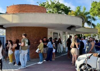 Último dia para aprovados do Concurso Público apresentarem documentações em Arraial do Cabo