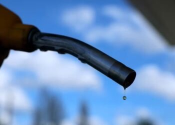 Gasolina vai passar a ter mais etanol na composição