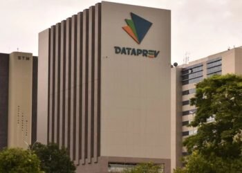 Dataprev abre concurso com 1.823 vagas e salários de até R$ 10,6 mil