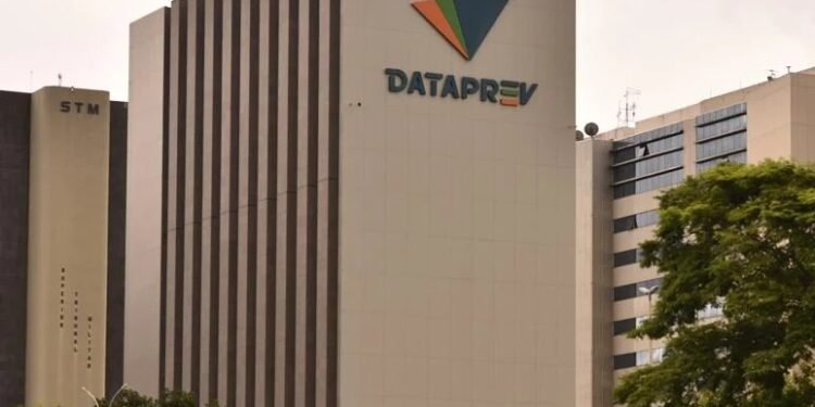 Dataprev abre concurso com 1.823 vagas e salários de até R$ 10,6 mil