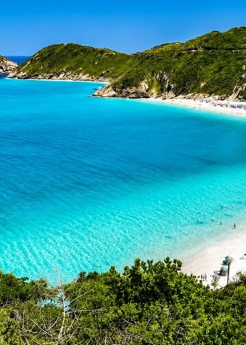 Arraial do Cabo entra para ranking das 50 praias mais bonitas do mundo em 2026; veja lista