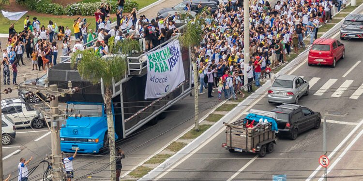 Marcha para Jesus reúne louvor e atrações musicais neste sábado (22) em Macaé; veja programação musical