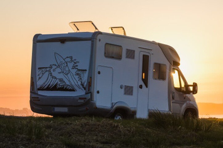 Motorhomes terão novas regras de acesso e permanência em Arraial do Cabo; veja detalhes