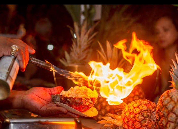 Degusta Búzios chega ao último fim de semana com gastronomia e tributos musicais