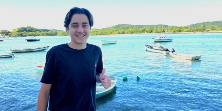 Arthur Morais, do Estripulia na Cozinha, conta sua aventura pela gastronomia e revela comida mais estranha que já provou
