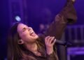 Aline Barros se apresenta no Celebra Arraial 2026
