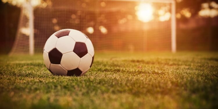 Futebol está ganhando dinheiro e perdendo fôlego