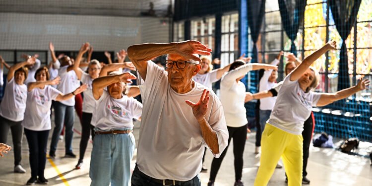 Sesc Senac Rio das Ostras abre 90 vagas gratuitas para pessoas com 60 anos ou mais; confira