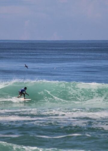 Circuito ASB de Surf chega à segunda etapa na Praia de Tucuns, em Búzios; link para inscrições