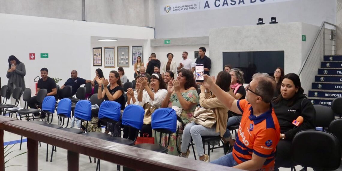Câmara de Búzios aprova inclusão de três novas terapias em projeto de saúde integrativa