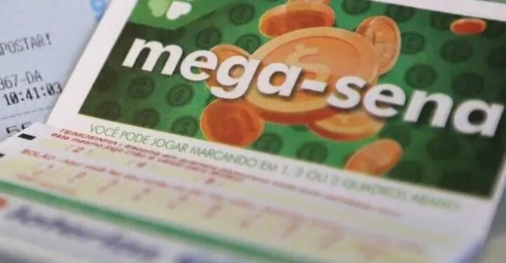 Mega-Sena: 102 apostas acertam cinco números e levam R$ 58,8 mil cada; veja números sorteados