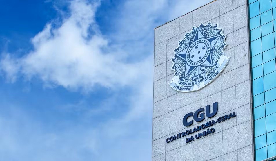 Concurso da CGU oferece 60 vagas com salário inicial de R$ 20 mil; inscrições